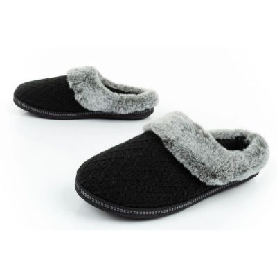 26. Skechers W 167225/BLK Hausschuhe
