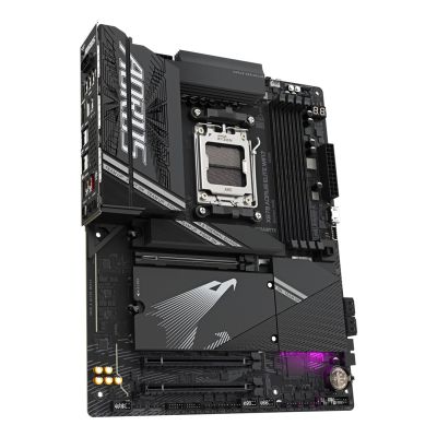 8. Gigabyte X870 AORUS ELITE WIFI7 Mainboard