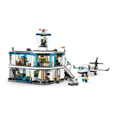 4. LEGO City 60502 Flughafen