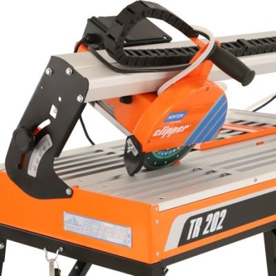 4. Norton Schleifmittel TR202 900 W 2950 U/min