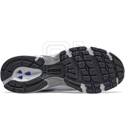 12. New Balance M MR530SG Schuhe