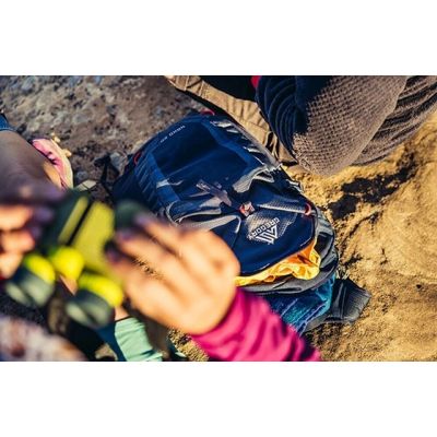 6. Gregory Nano 20 Spark Navy Wanderrucksack