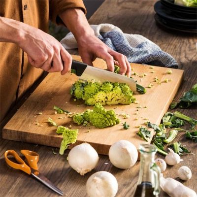 3. Fiskars 1051761 Küchenmesser, Edelstahl, 1 Stück, Santokumesser