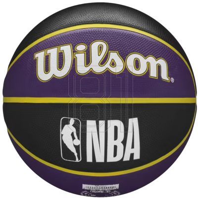 4. Wilson NBA Team Los Angeles Lakers Ball WTB1300XBLAL