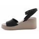 7. Crocs Brooklyn Ankle Strap Wedge W 209406-07H Sandalen