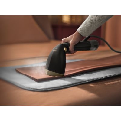 9. PHILIPS STH7060/80 Dampfglätter