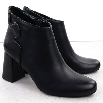 3. Elegante schwarze Leder-Ankle-Boots mit Blockabsatz, Jezzi OLI21-2