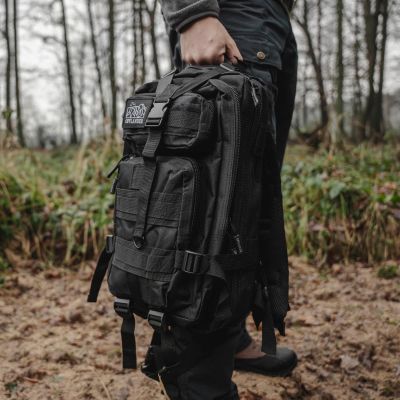 31. Offlander Survival 25L Rucksack OFF_CACC_32BK