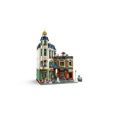 4. LEGO Icons 11371 – Einkaufsstraße