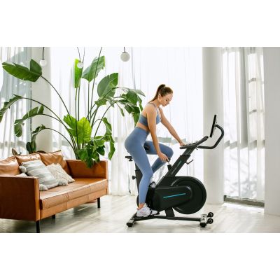 159. OVICX Q200X magnetisches Heimtrainer-Fahrrad mit 15,6" TFT-Touchscreen, WIFI, Bluetooth und App