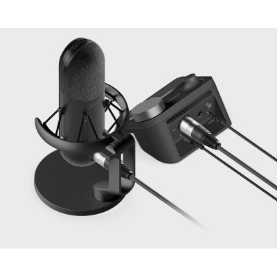 7. SteelSeries Alias Pro Mikrofon
