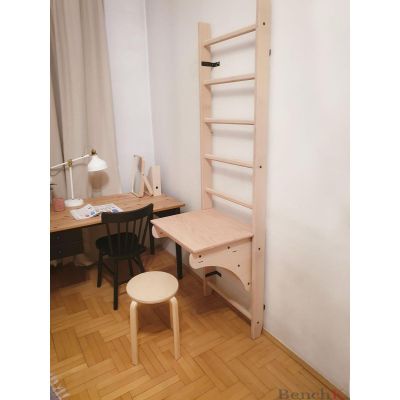 71. Klimmzugleiter aus Holz mit Schreibtischbank K 112