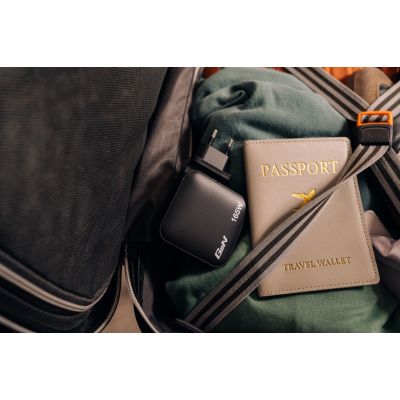10. Verbatim Mini-GaN-Ladegerät 165W 3xUSB-C 1xUSB-A US/EU/UK
