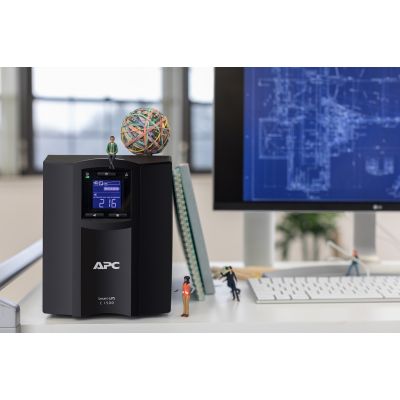 4. APC Smart-UPS C 1500VA LCD 230V mit SmartConnect