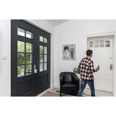 10. ABUS FUBE45000 Infrarot-Fernbedienung mit universellen Drucktasten