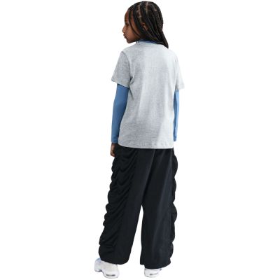 7. Nike Sportswear Kinder-T-Shirt, grau, FZ5178 064