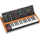 9. Behringer POLY D Analog-Synthesizer