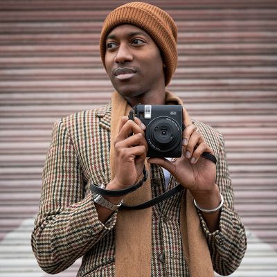 6. Fujifilm Instax Mini 99 62 x 46 mm Schwarz