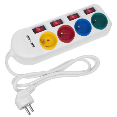 8. MACLEAN 4-fach Steckdosenleiste mit 2 USB-Anschlüssen MCE229W