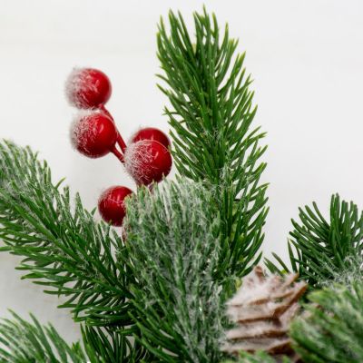 15. Dekorativer Kiefernzweig mit Himbeeren und Zapfen, 60 cm