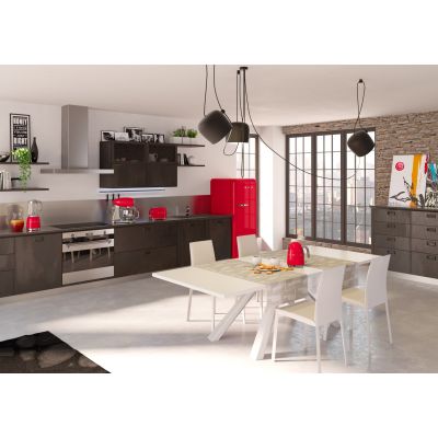 10. SMEG TSF01RDEU Toaster