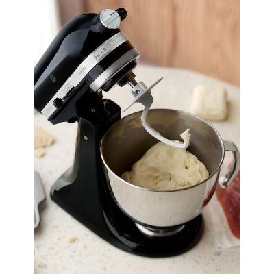 7. Küchenmaschine KitchenAid Artisan 5KSM175PSEOB 4,8 l