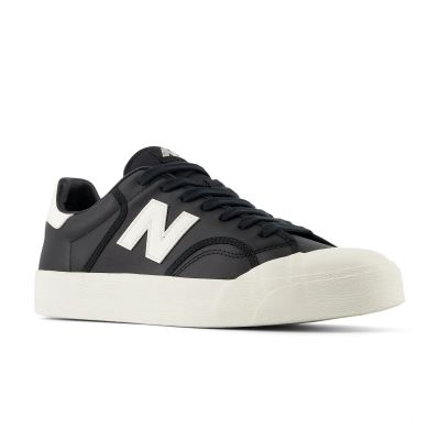 10. New Balance Unisex BB100LBK Schuhe
