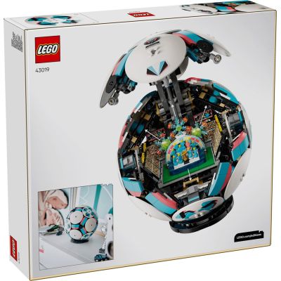 11. LEGO Editions 43019 - Fußball