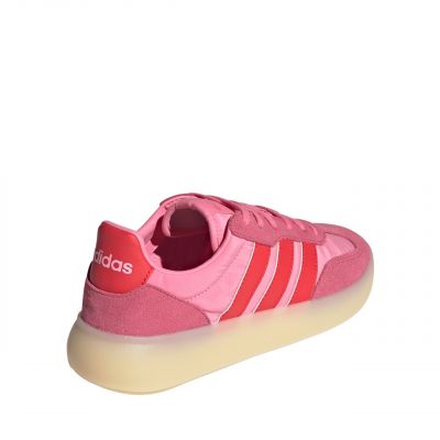 3. adidas Barreda Decode W JR1217 Schuhe
