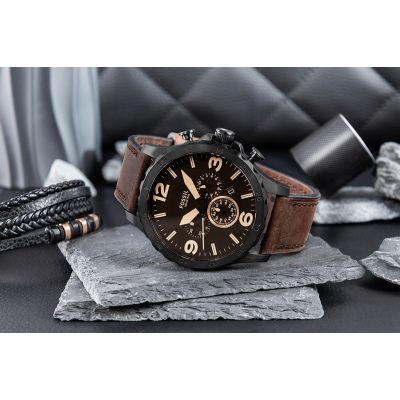 6. FOSSIL Nate JR1487 Herrenuhr + Box
