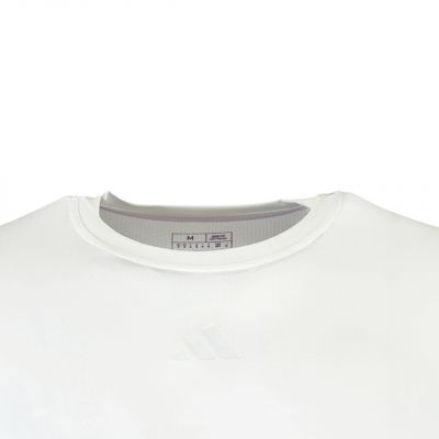 6. Adidas Techfit Aeroready Kurzarm M IS7605 T-Shirt