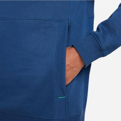 5. Nike Brazilian Travel M DH4822 490 Sweatshirt