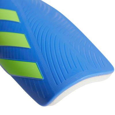 3. adidas Tiro Club Jr JM4204 Fußball-Schienbeinschoner