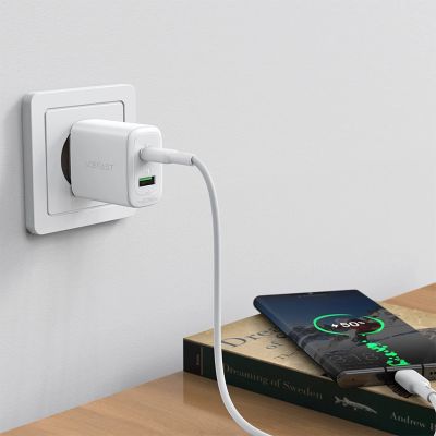 8. Acefast Wandladegerät USB Typ C / USB 20W, PPS, PD, QC 3.0, AFC, FCP weiß (A25 weiß)
