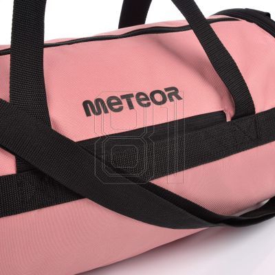 4. Meteor Sirin 16904 Fitnesstasche