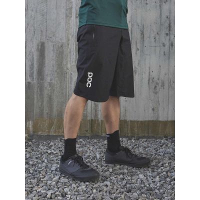 2. POC Bastion Shorts Schwarz