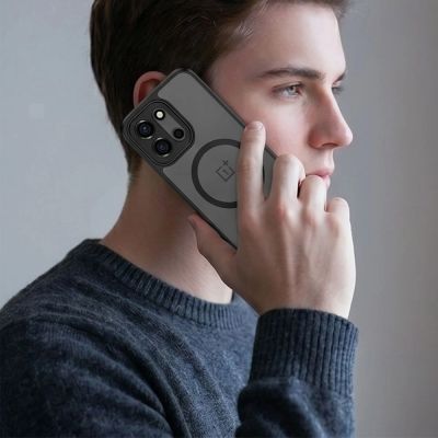8. Tech-Protect Magmat MagSafe Hülle für OnePlus Nord 6 – Mattschwarz