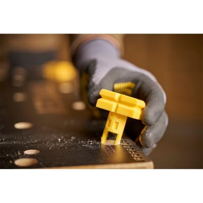 16. Stanley STST83800-1 Holzbearbeitungswerkbank