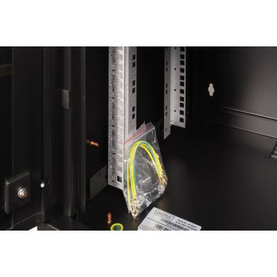 34. Digitus Unique 19" 7U Wand-Netzwerkschrank 600x450 mm, Glastür, schwarz, ungeteilt, montiert, 100 kg
