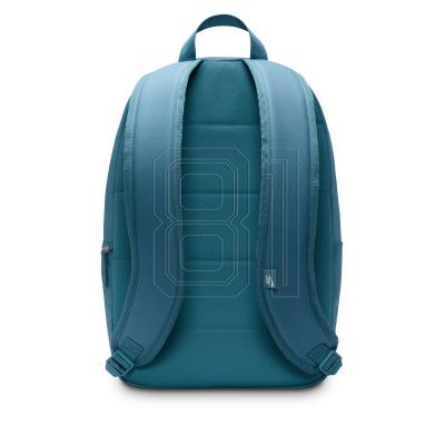 3. Nike Heritage Rucksack DC4244-006