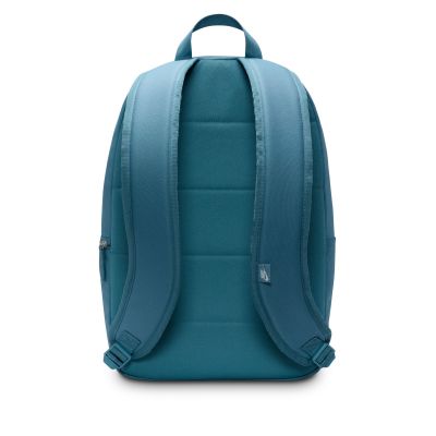 3. Nike Heritage Rucksack DC4244-006