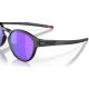 6. Oakley Latch Rechteckige Sonnenbrille