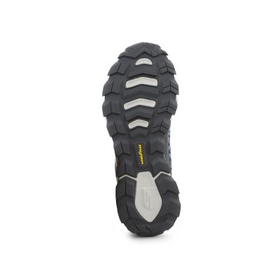 7. SKECHERS Max Protect-Fast Track 237304-BKGY Schwarz/Grau