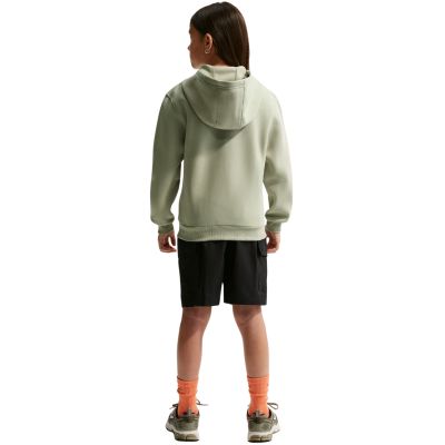 7. Nike Sportswear Club Fleece Kinder-Sweatshirt Hellgrün FD3004 304
