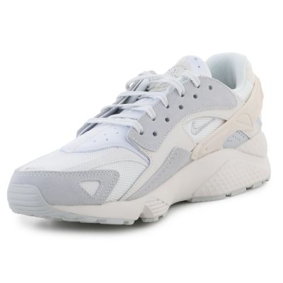 3. Nike Air Huarache Runner DZ3306-100 Summit White