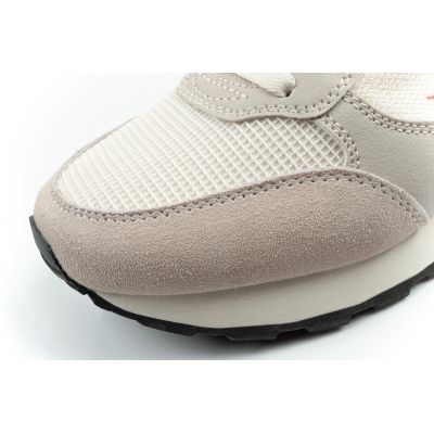 6. Fila Hypert Herren-Sportschuhe, modische beige, bequeme und leichte Sneaker