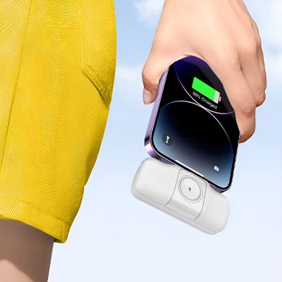 9. Wozinsky WF16-YCS 5000 mAh 15 W USB-C Mini-Powerbank mit integriertem USB-C-Kabel und Apple Watch Ladegerät – Weiß