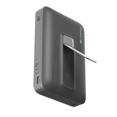 3. Cuktech WPB100 10000 mAh Qi2 Magnetische Powerbank 30W mit Ständer - Schwarz