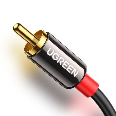 2. Ugreen AV116 10591 Audio-Miniklinkenkabel 3,5 mm (männlich) / 2RCA (männlich) 5 m – schwarz