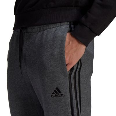 13. adidas Essentials Tapered Cuff 3 Stripes M GK8826 Hose
